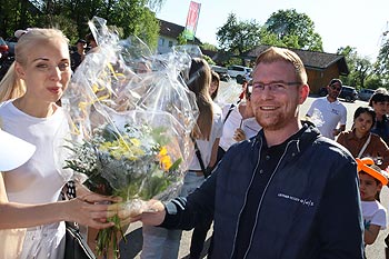 Blumen für Mütter von SebastianDietl (Leitner Reisen) (©Foto: Martin Schmitz)